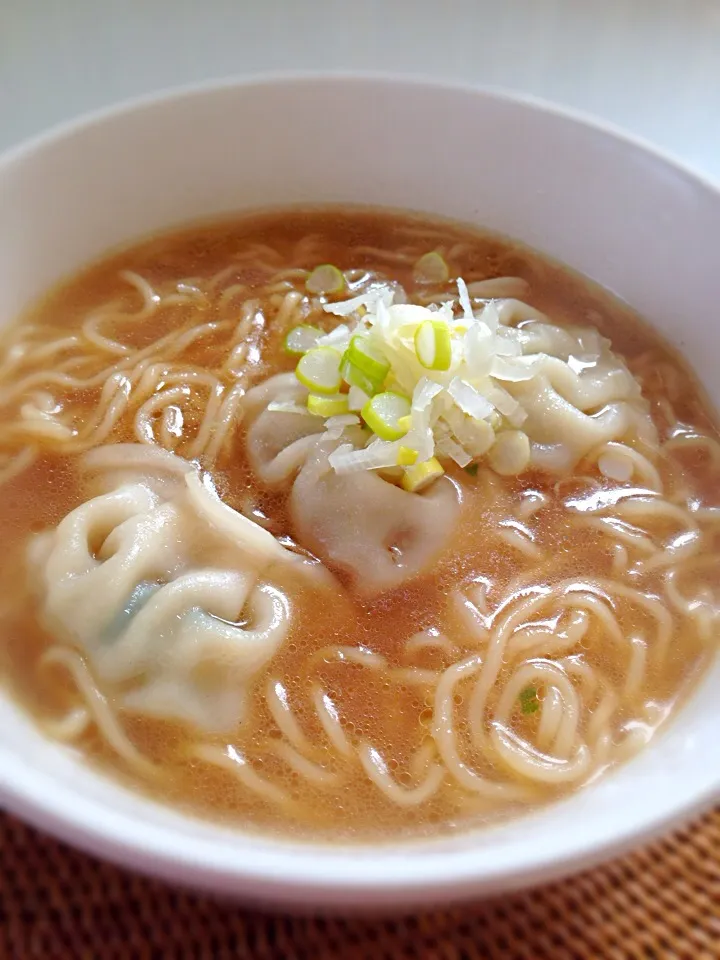 安いインスタントラーメンが日本酒で美味しくなる(*≧艸≦)|nonさん