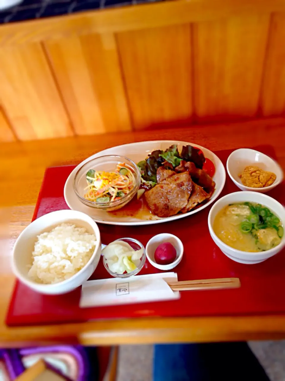 豚肉の生姜焼き定食|茶一郎さん