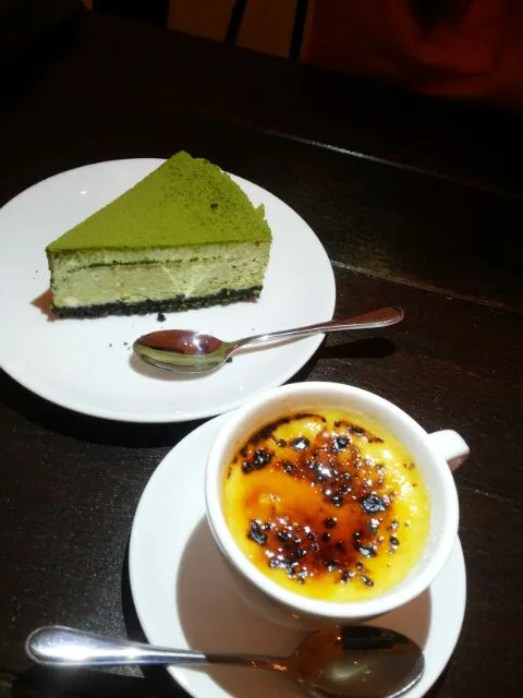 creme brulee & green tea cheese cake|m!ckongさん