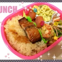 今日の炊き込みご飯のお弁当です！|minoriさん