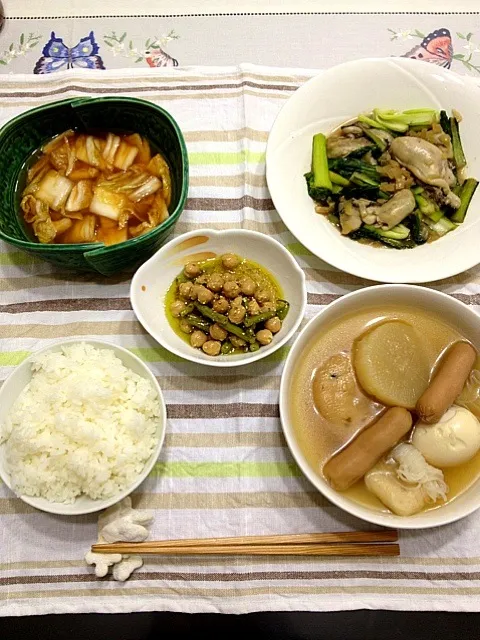 Snapdishの料理写真:牡蠣と青菜のオイスター炒めご飯☆|みよこさん