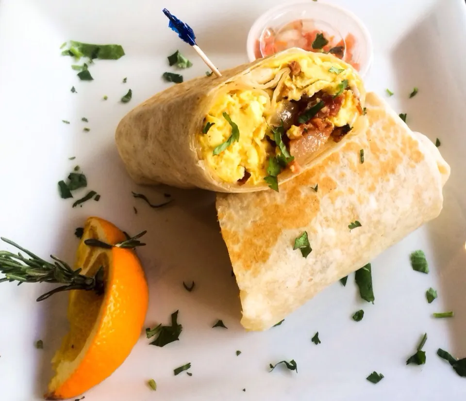 Breakfast Burrito from Crema Cafe|sooprcoolchicaさん