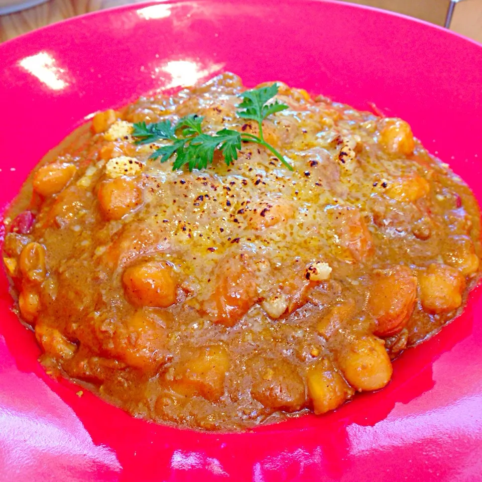 今週のランチカレー(4種類の豆と牛挽肉のカレー)|長谷川裕子さん