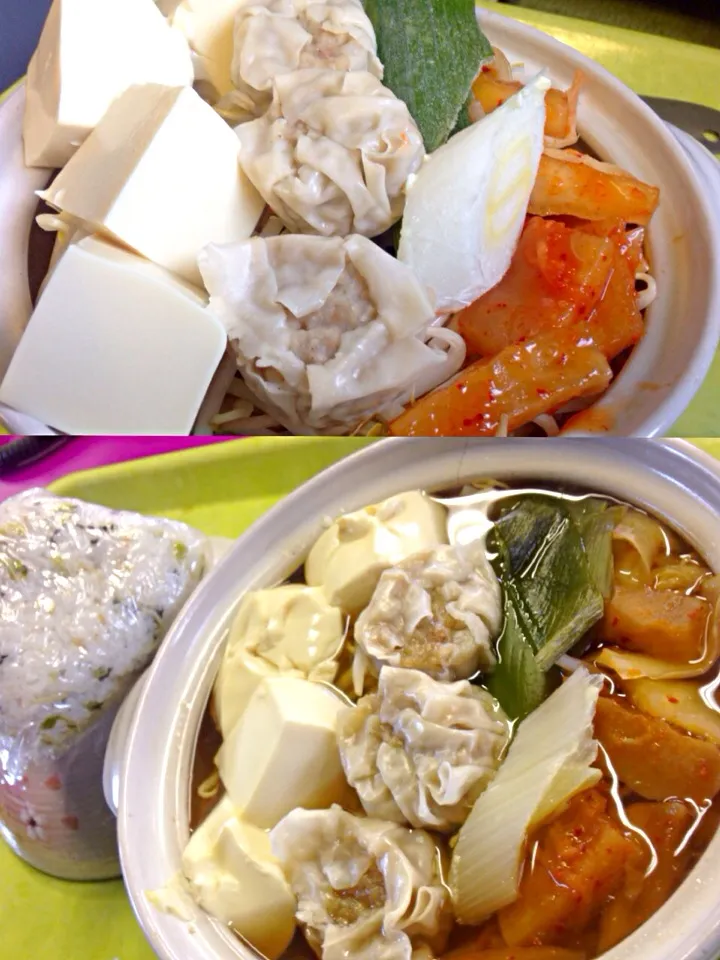 Snapdishの料理写真:豆腐&焼売チゲ🍲|マニラ男さん