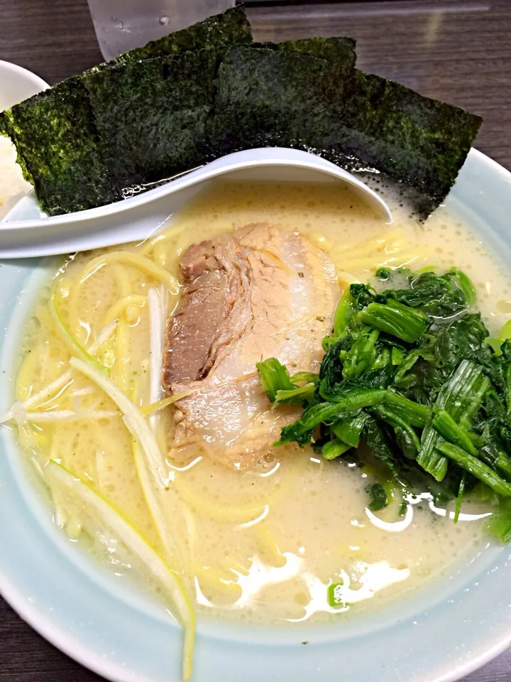 Snapdishの料理写真:塩ラーメン|morimi32さん