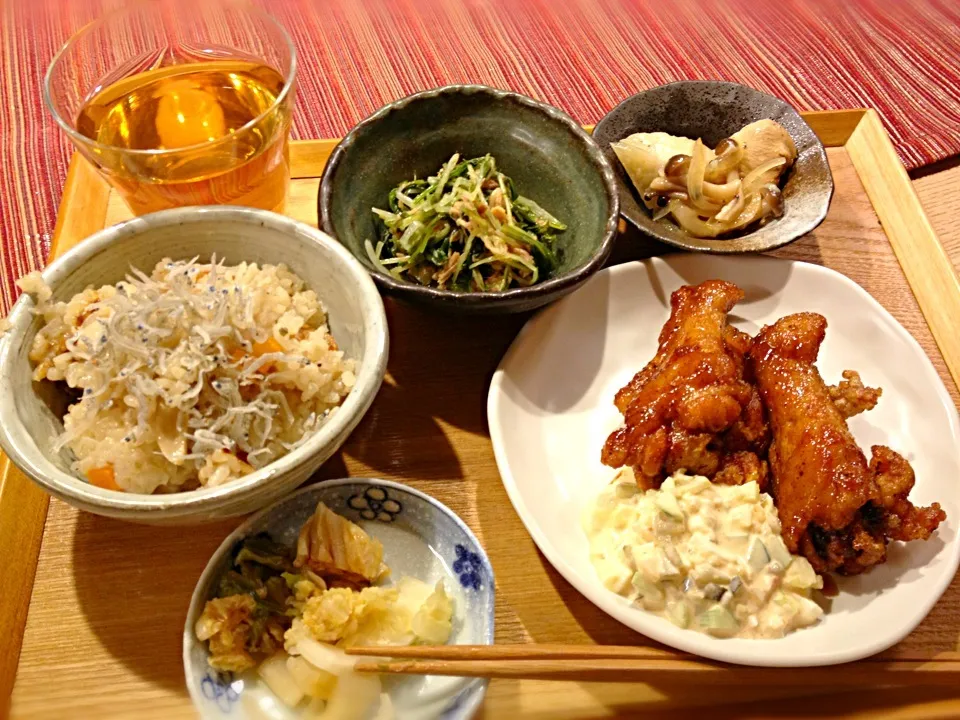 炊き込みごはん、水菜の炊いたの、鳥のマリネ、手羽先南蛮…|popoさん