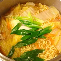 寒い夜にはラーメン鍋|智子さん