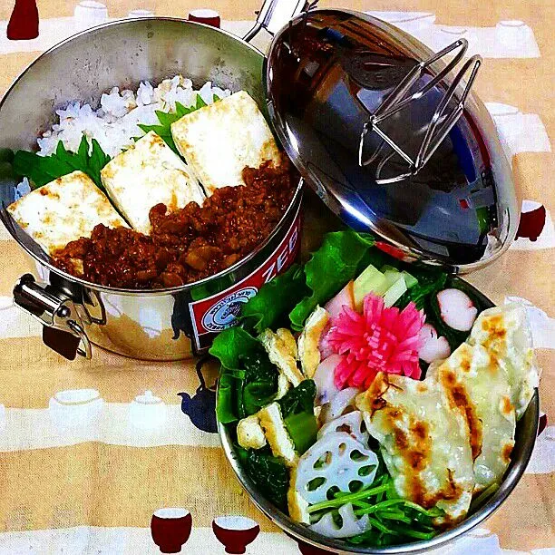 今日のランチ　肉みそで麻婆豆腐丼♪|kyujaさん