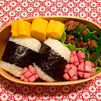 おにぎり弁当