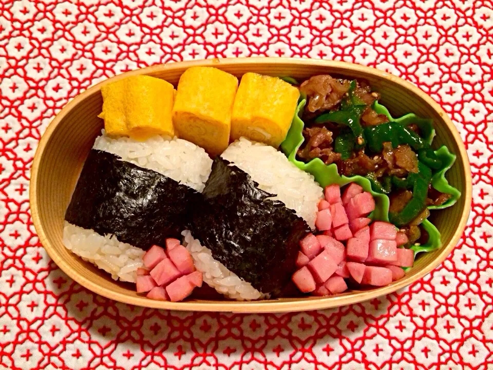 Snapdishの料理写真:おにぎり弁当|こしかさん