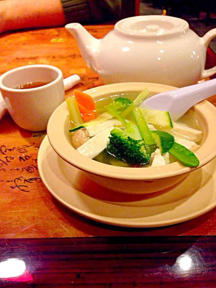 Bean curd and vegetable soup|Seanさん