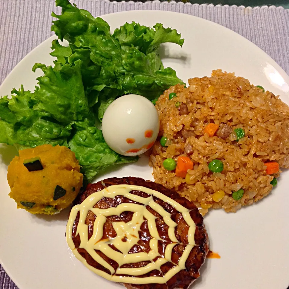 Humberger & Fried Rice in Halloween Dinner|💖 ジジ 💖さん