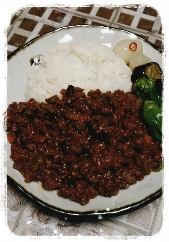 Snapdishの料理写真:☆息子の大好きな「キーマカレー」☆|ユミさん