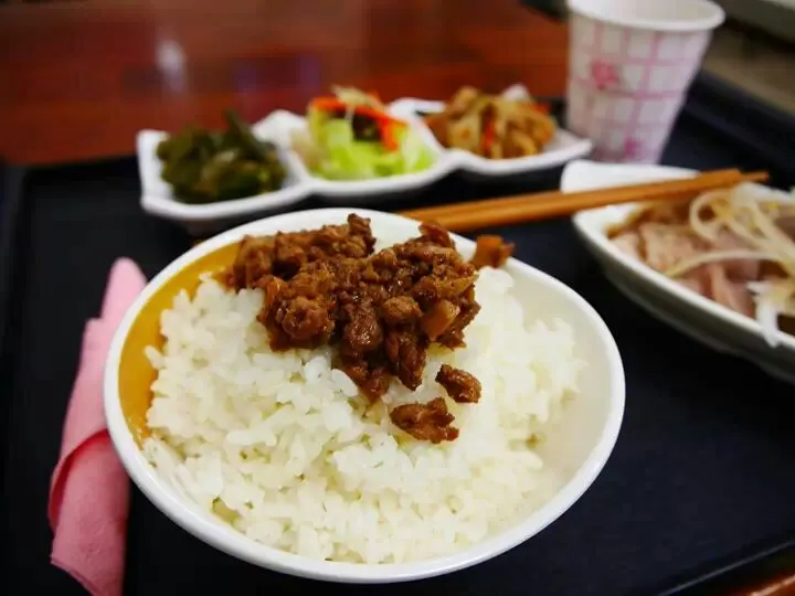 香噴噴肉燥飯|來呷飯さん