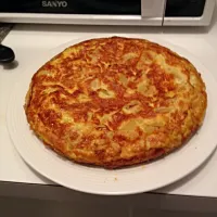 Snapdishの料理写真:Tortilla de papa espanola|geraldineさん