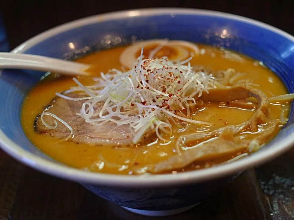 Snapdishの料理写真:無限ラーメン 辛味噌 函館|すなっぷさんさん