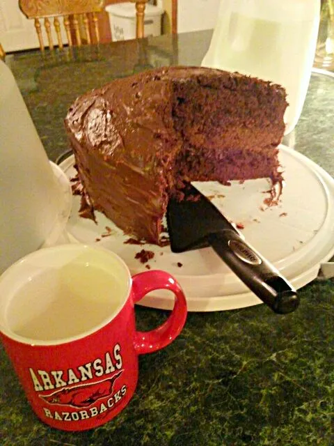 Triple chocolate fudge brownie cake!|Anthony James Davisさん