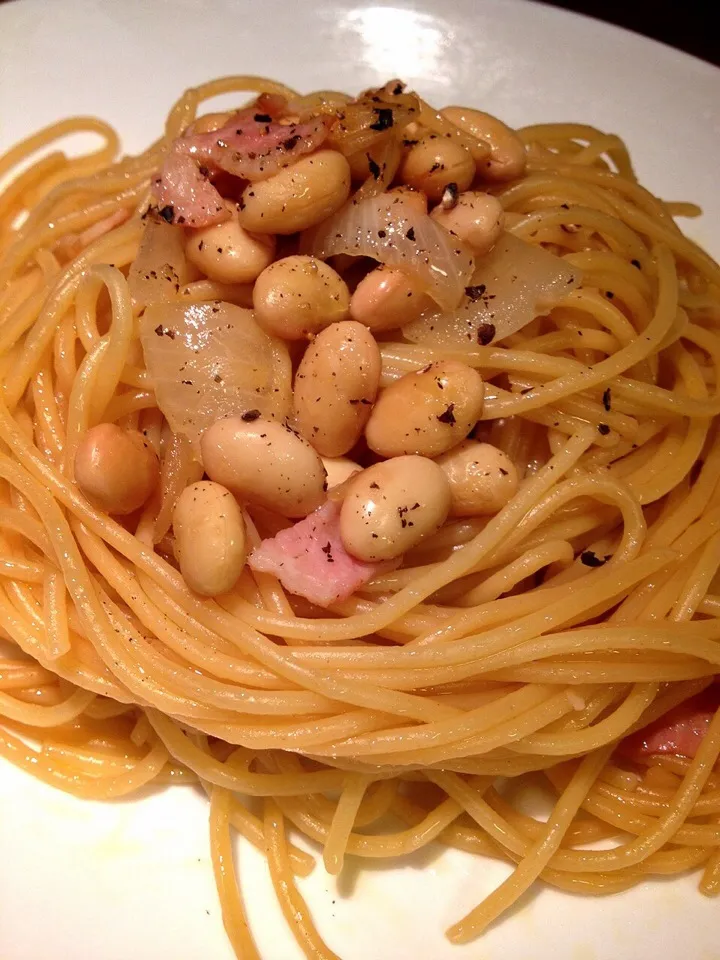 Snapdishの料理写真:ポン酢パスタ🍝😄|KAZUTOさん