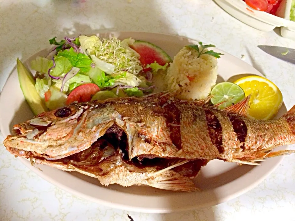 Pescado frito|Ernesto Alonso Arreguin Cobianさん