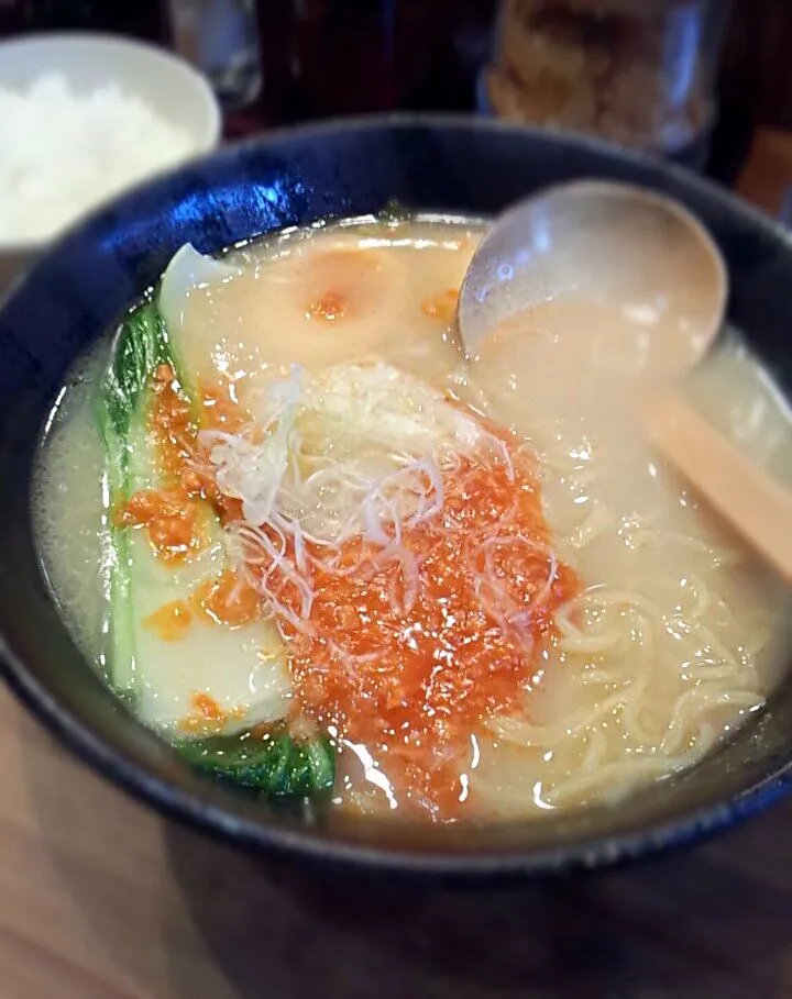 旨辛鶏白湯麺　味玉トッピング|平原知宏さん