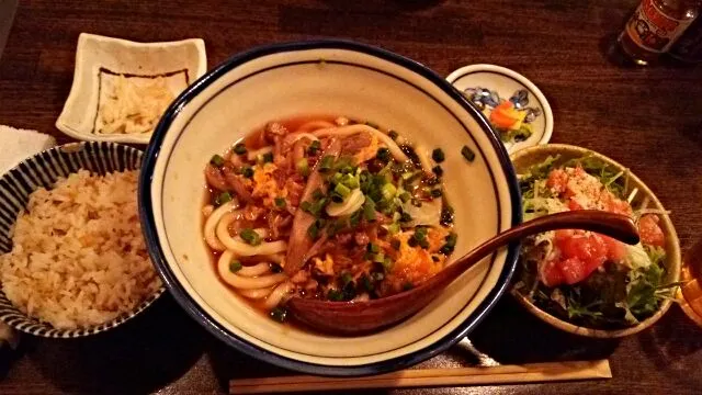 賄い飯♪ 牛すじ煮込みの玉子とじ うどん|Gauche Suzukiさん