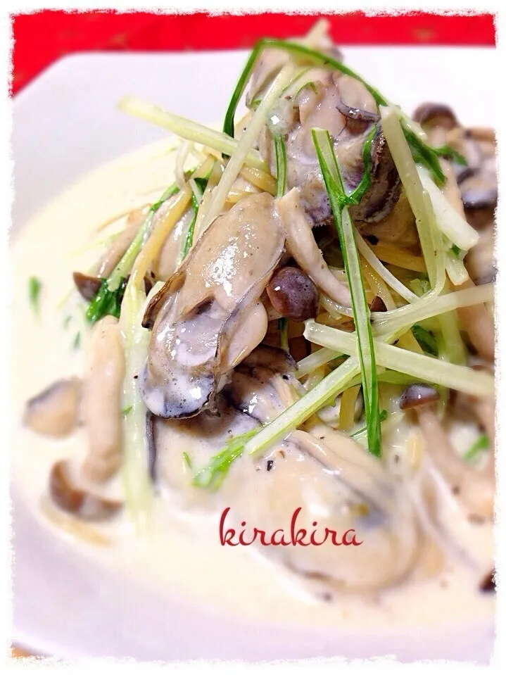 Snapdishの料理写真:🍝牡蠣と水菜のクリームパスタ🍝|❄️✨kirakira✨❄️さん