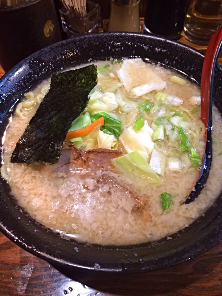 しんか ラーメン(脂多め)|プラムてつ。さん