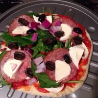 Snapdishの料理写真:Home made pizza.. Uncooked thus far!|Debsさん