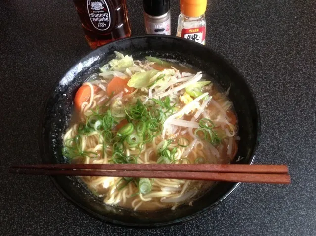 ラ王の袋麺、醤油味！ू(๑ ›◡ु‹ ๑ ू)✨|サソリさん