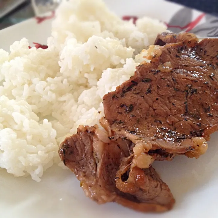 Grilled meat with rice!|市川 千夏さん