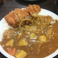 Snapdishの料理写真:CoCo壱のグランドマザーカレー800gにチーズと豚カツトッピング|小栗大介さん