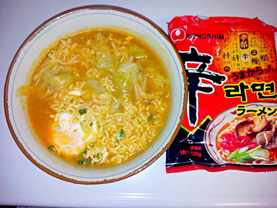 夜食に辛ラーメン🔥🍜|63さん