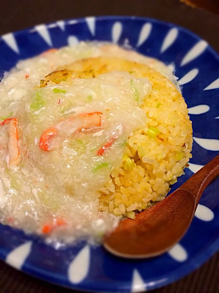 Snapdishの料理写真:カニあんかけ焼飯|もなかさん