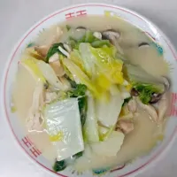 Snapdishの料理写真:白菜と鶏肉のクリーム煮|橘 壮一さん