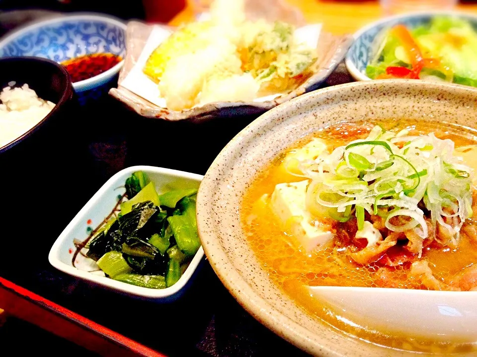 天狗 肉豆腐と天ぷらのランチ|かずきっちんさん