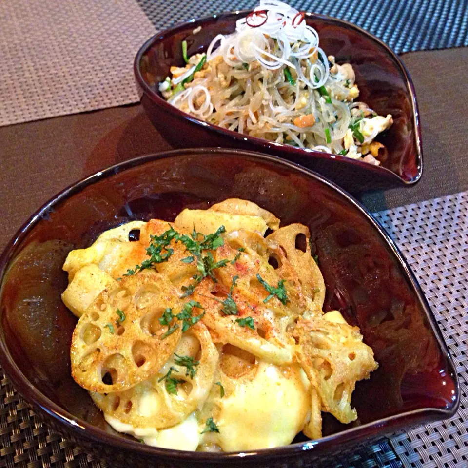 Tomoko Itoさんのお料理 最近はまったおつまみ〜⭐️カリトロチーズレンコン餅٩(◜ᴗ◝ )۶ カレー風味|ランランらぁ〜んさん