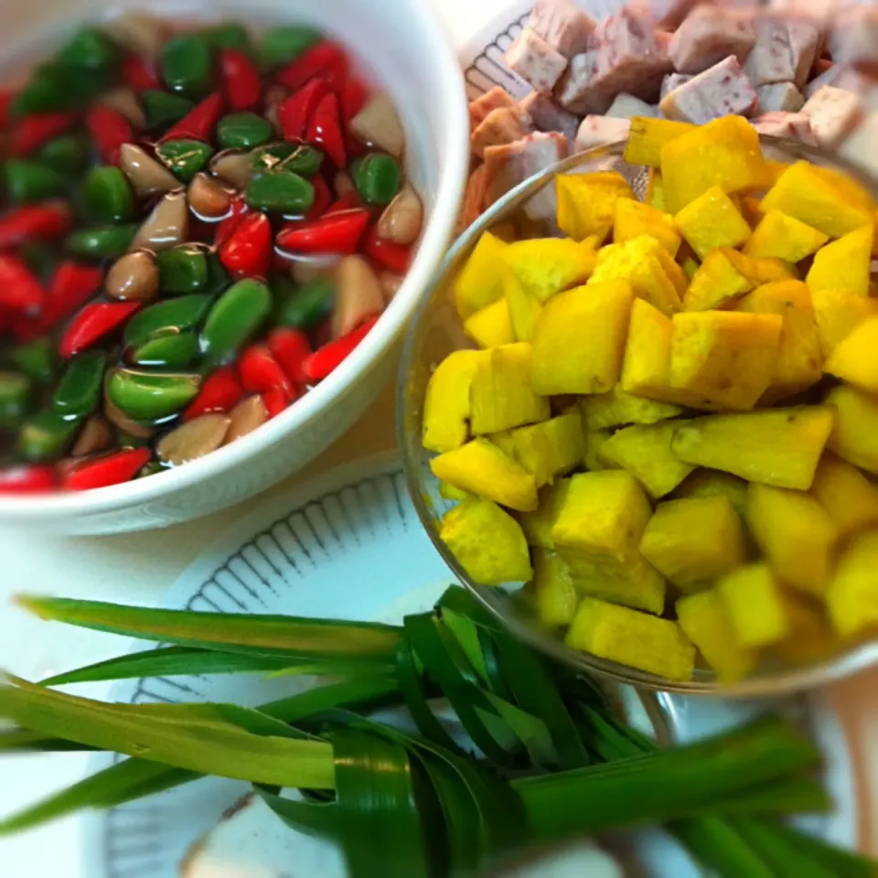 Snapdishの料理写真:Bubur cha cha ingredients|karen limさん