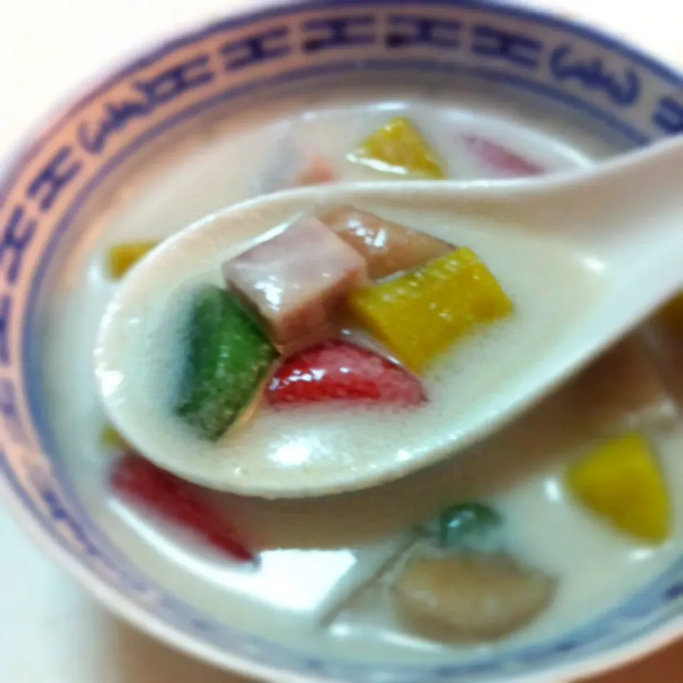 Snapdishの料理写真:Bubur Cha Cha - completed!|karen limさん