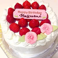 Strawberry cake🎂|T☻M☻さん