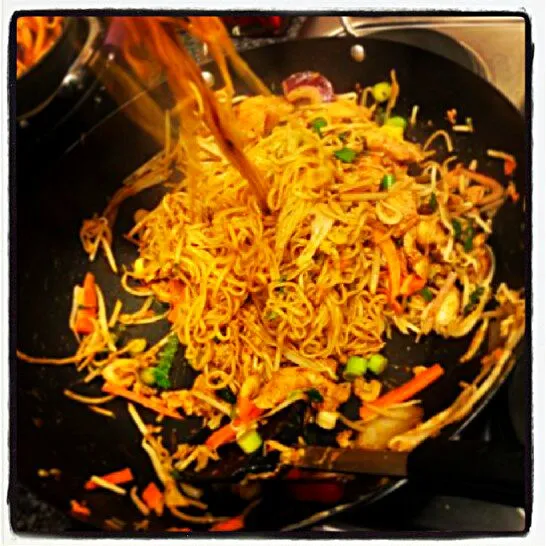 Chicken Chow Mein|James Moretonさん