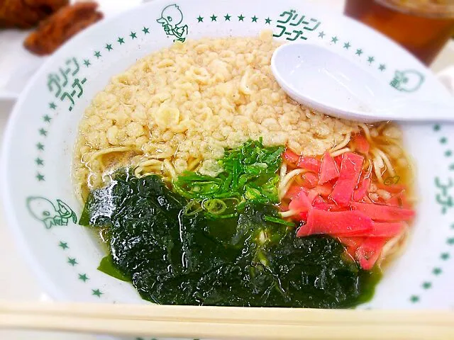 Snapdishの料理写真:グリーンコーナーの「天かけラーメン」|真希さん