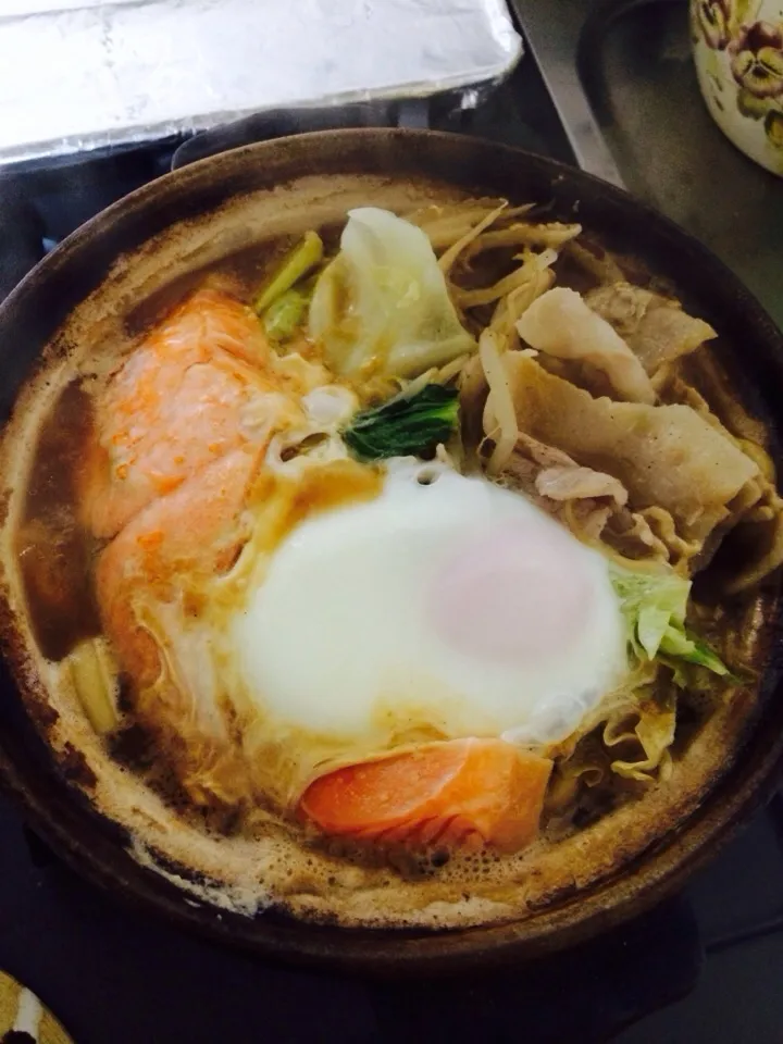 Snapdishの料理写真:煮込みうどん|Ayumi Yoshiharaさん