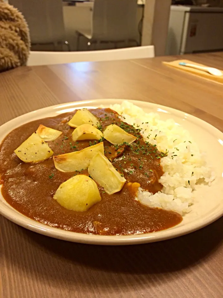 カリカリポテトカレー|Satoshi Tsuruさん