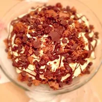 Gluten Free Easy Cookie Ice Cream Pie|Bailey Vincentさん