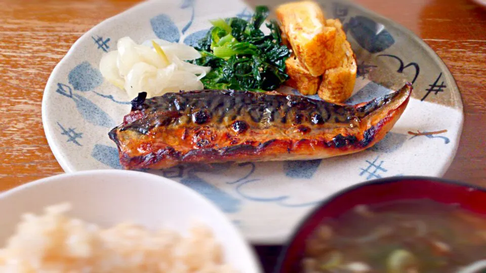 焼き魚定食【鯖】|プチテンよすさん