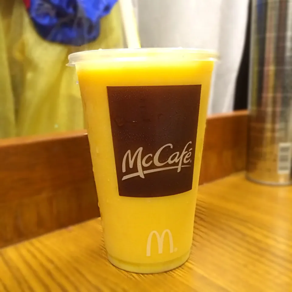 Mango Pineapple Smoothie|julia hoさん