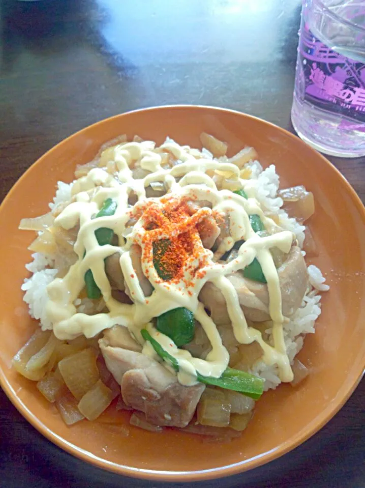 鶏肉の照り焼きマヨごはん(*^^*)|ニイロハルナさん