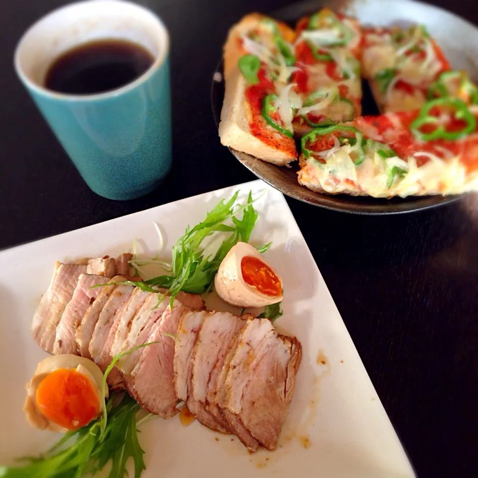 朝食 紅茶豚とピザトースト|2boy mamさん