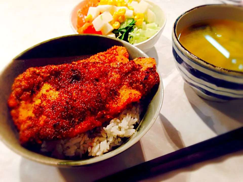 Snapdishの料理写真:ソースカツ丼♪|ゆきあゆさん