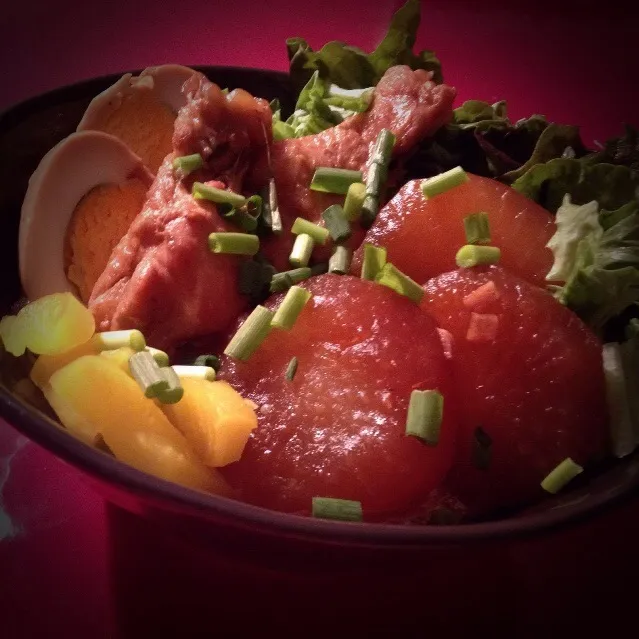 Snapdishの料理写真:sawakiさんの料理                        ニンニク醤油のうま煮丼！！|志野さん